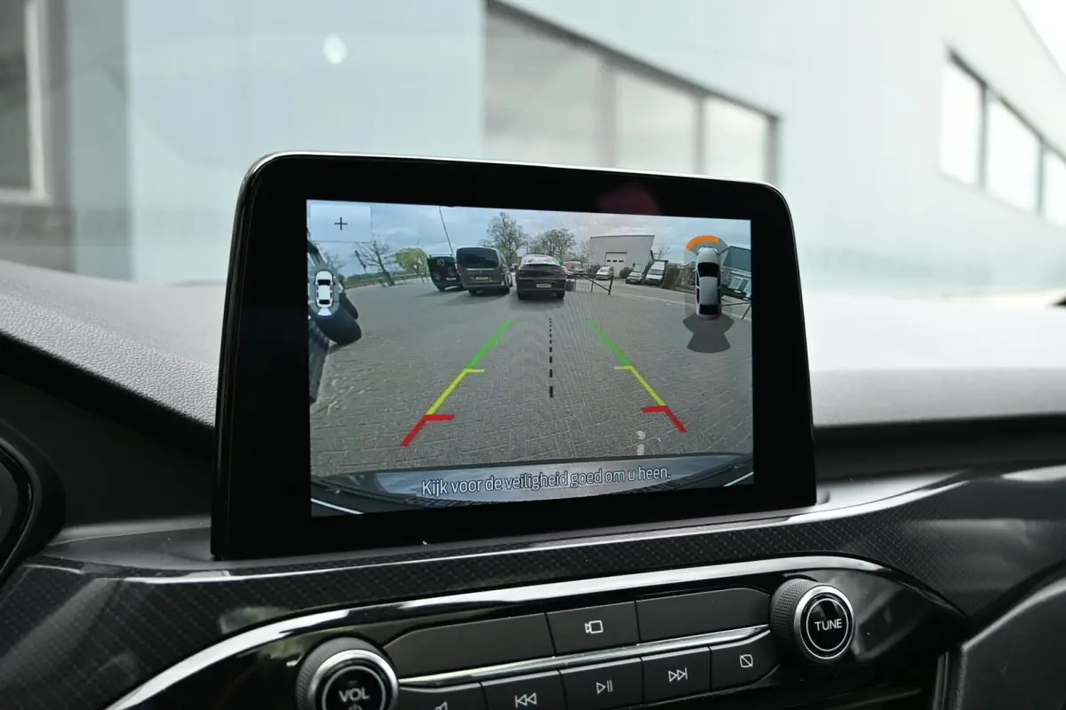 2.5 FHEV ST-Line |Geen stekker|Panoramadak|CarPlay|Stuur + stoelverwarming