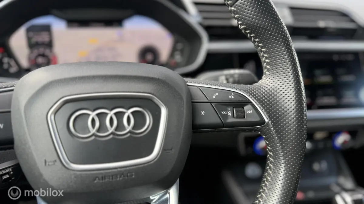 35TFSI S Line Pano ACC Carplay