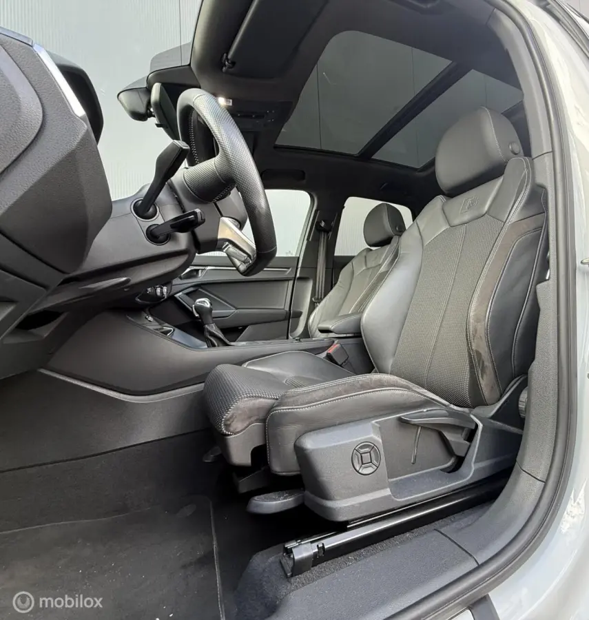 35TFSI S Line Pano ACC Carplay
