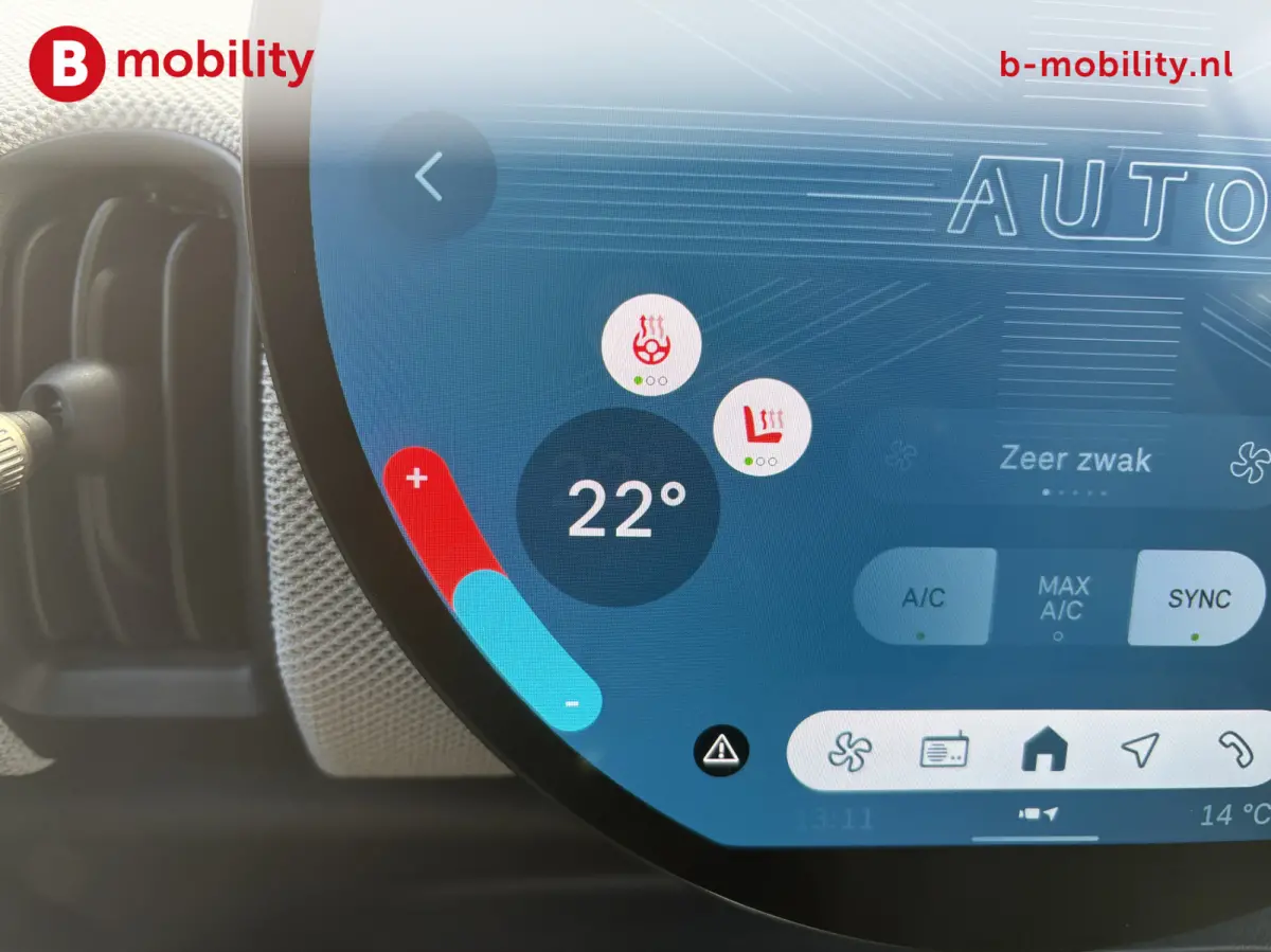 2.0 S Favoured XL Adaptive Cruise Control | 360 Camera | Massagestoel | Stuur/Stoelverwarming | DAB Audio
