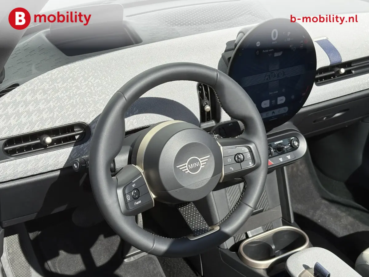 2.0 S Favoured XL Adaptive Cruise Control | 360 Camera | Massagestoel | Stuur/Stoelverwarming | DAB Audio