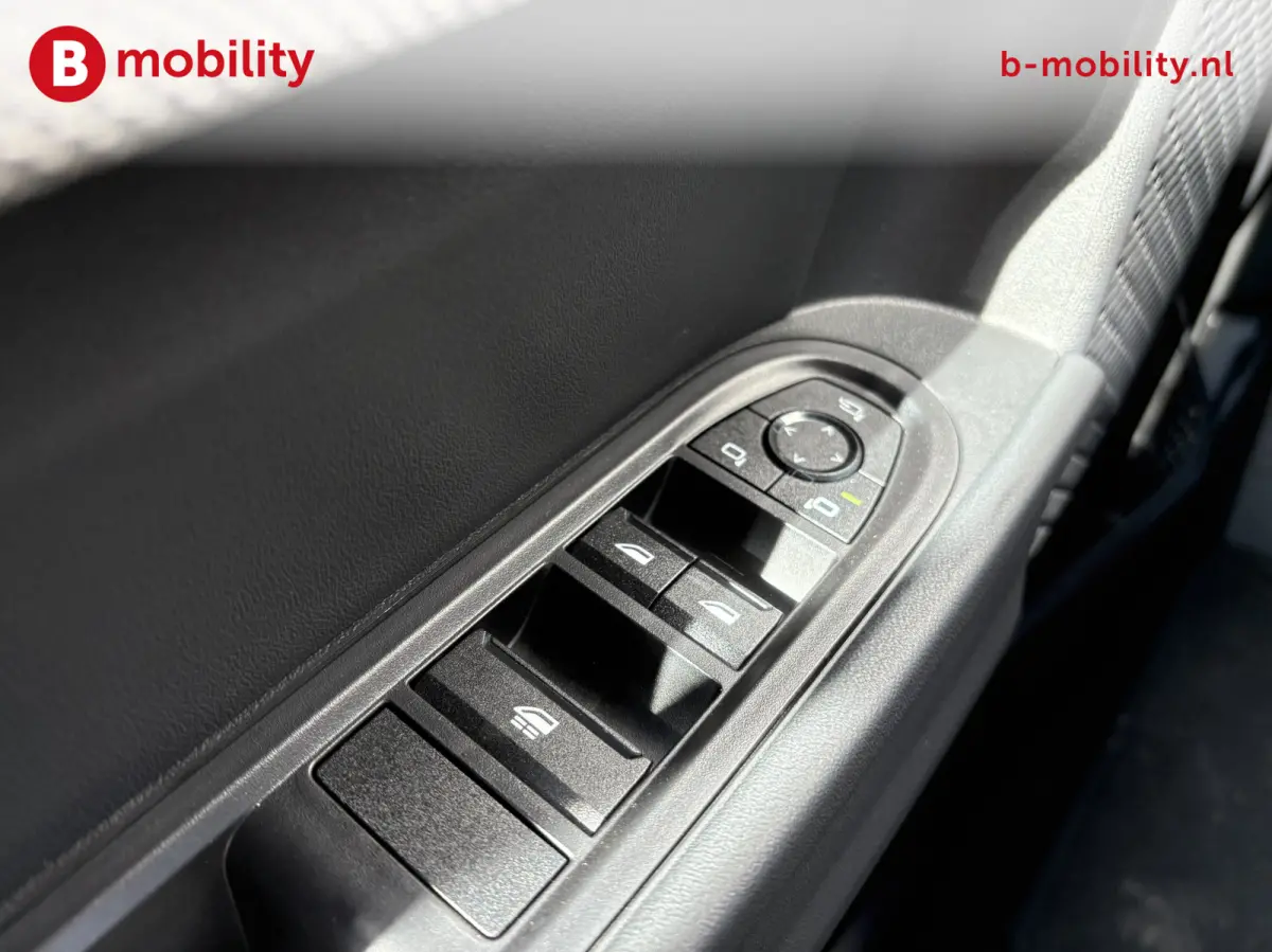 2.0 S Favoured XL Adaptive Cruise Control | 360 Camera | Massagestoel | Stuur/Stoelverwarming | DAB Audio