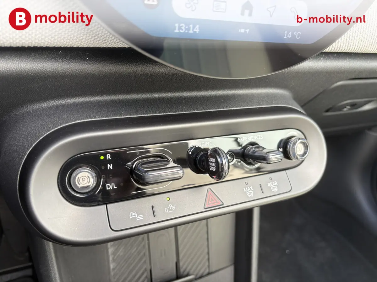 2.0 S Favoured XL Adaptive Cruise Control | 360 Camera | Massagestoel | Stuur/Stoelverwarming | DAB Audio