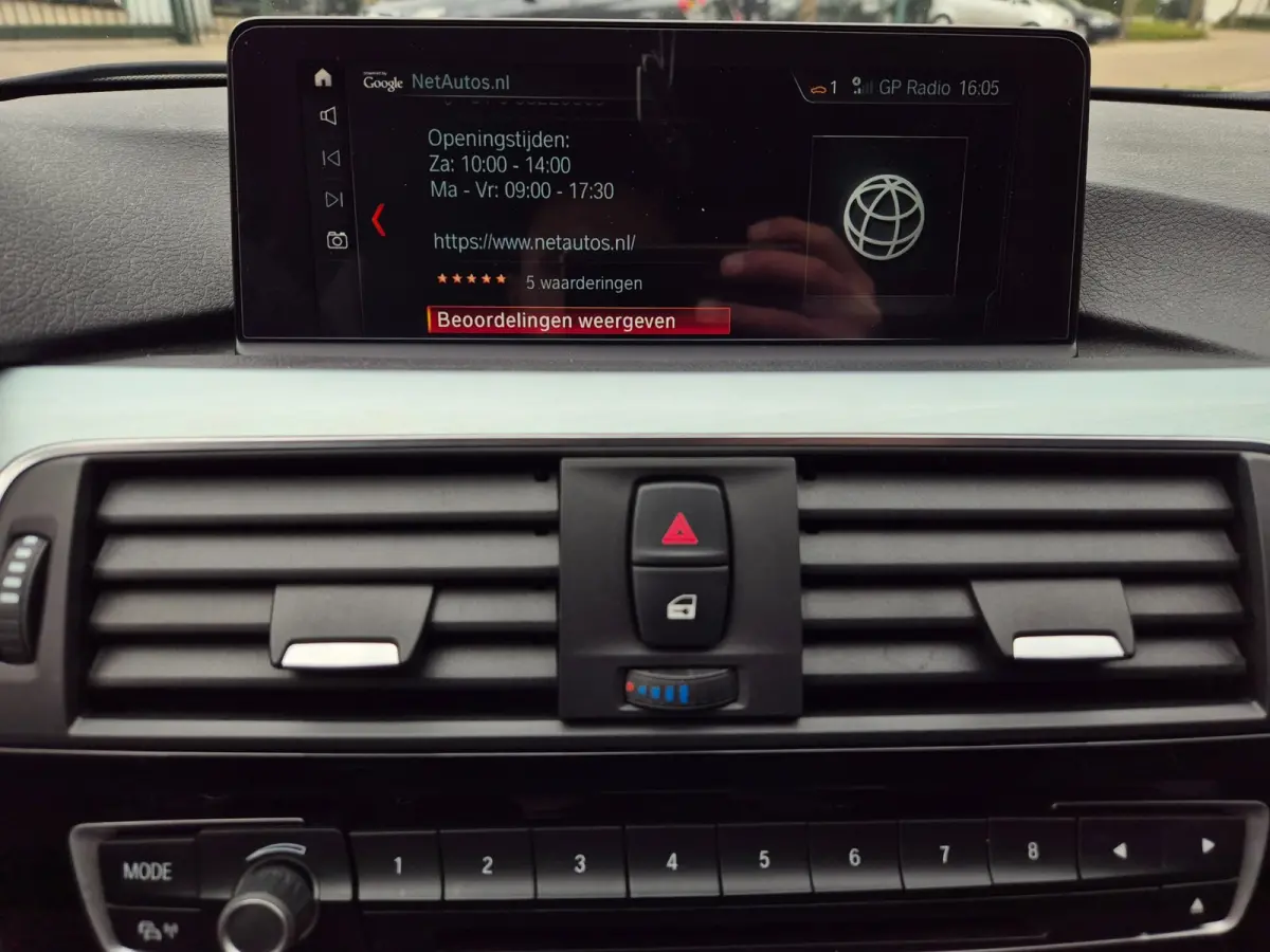 330i M Sport Elek. Trekhaak Apple CarPlay 100% Dealer onderhouden DAB+ TOP STAAT 330i Centennial High Executive
