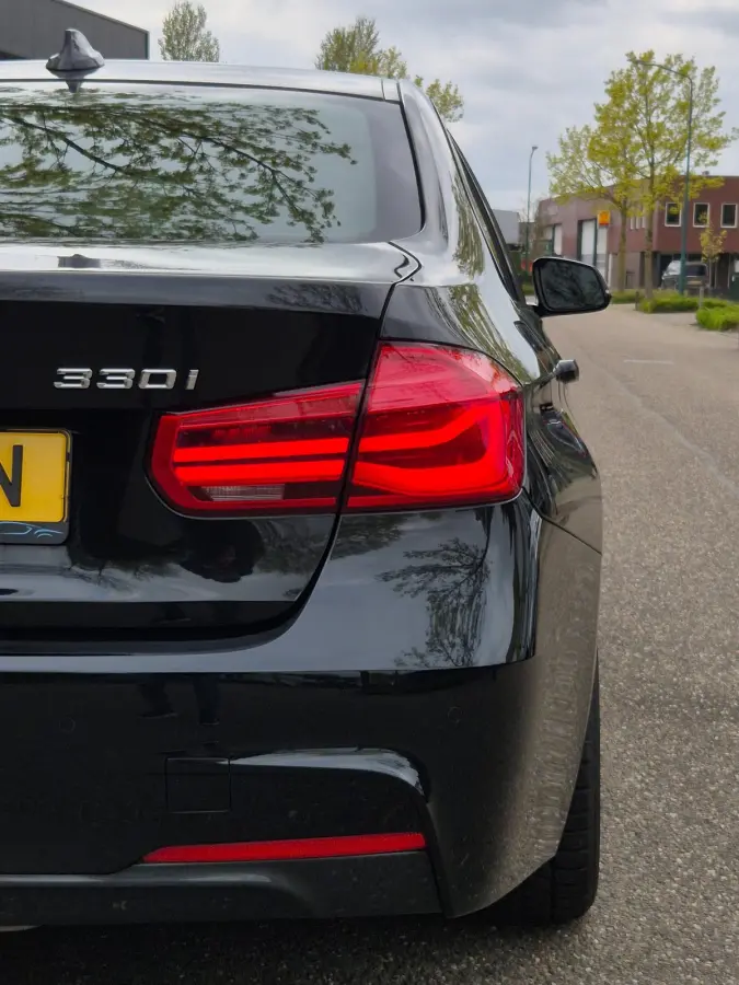 330i M Sport Elek. Trekhaak Apple CarPlay 100% Dealer onderhouden DAB+ TOP STAAT 330i Centennial High Executive