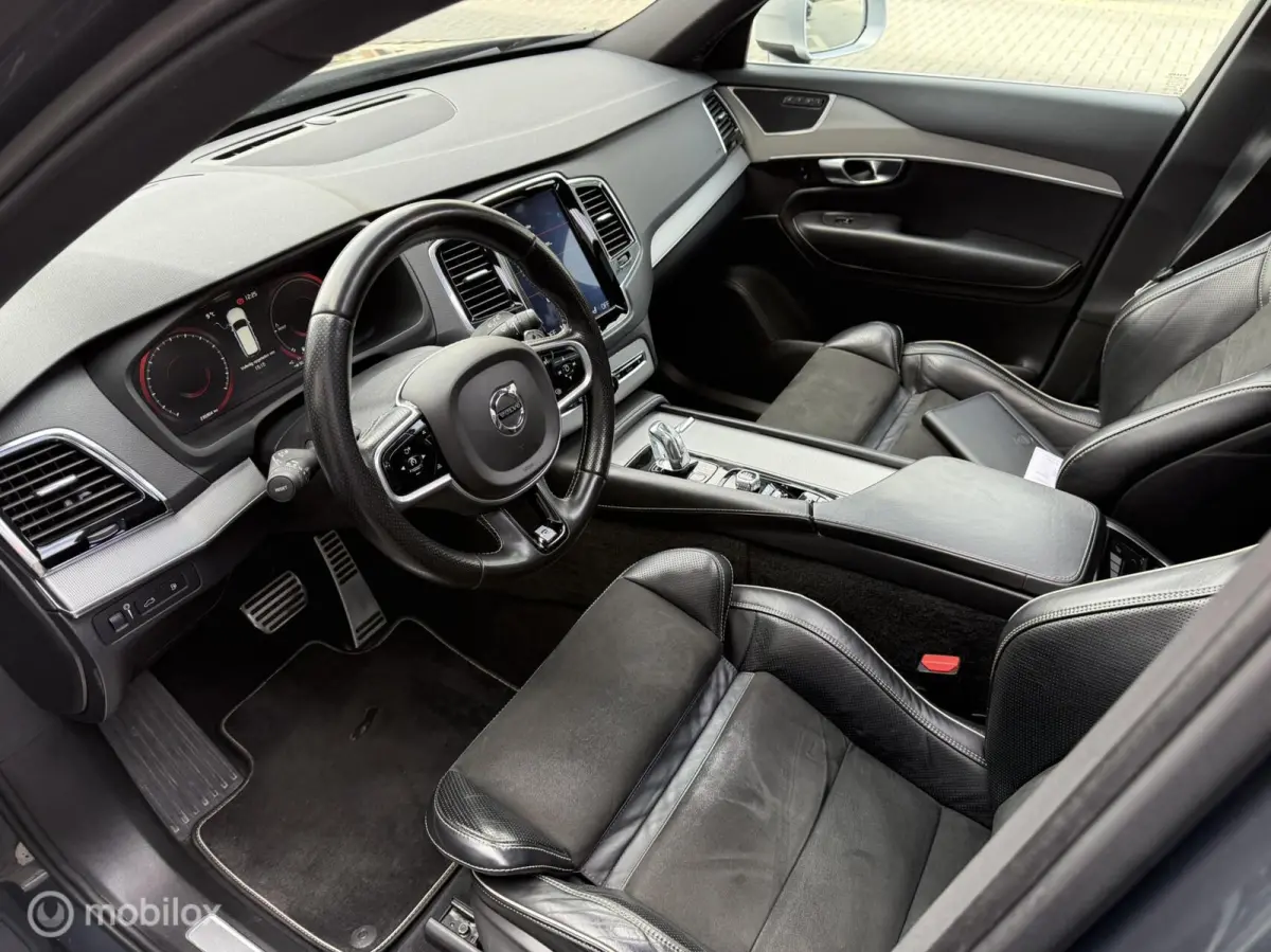 2.0 T8 Twin Engine AWD R-Design PANO 360camera 7zit trekhaak