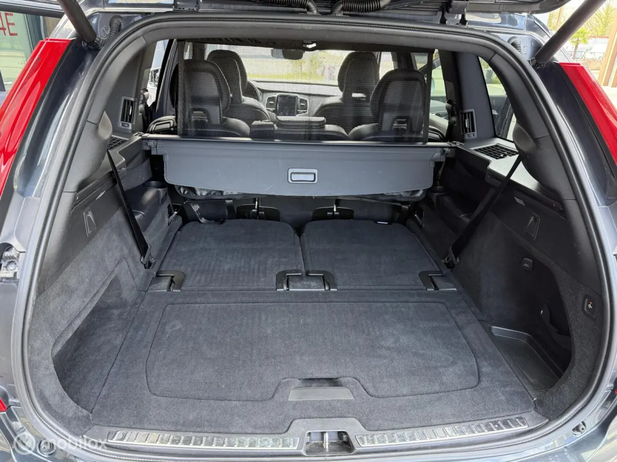 2.0 T8 Twin Engine AWD R-Design PANO 360camera 7zit trekhaak