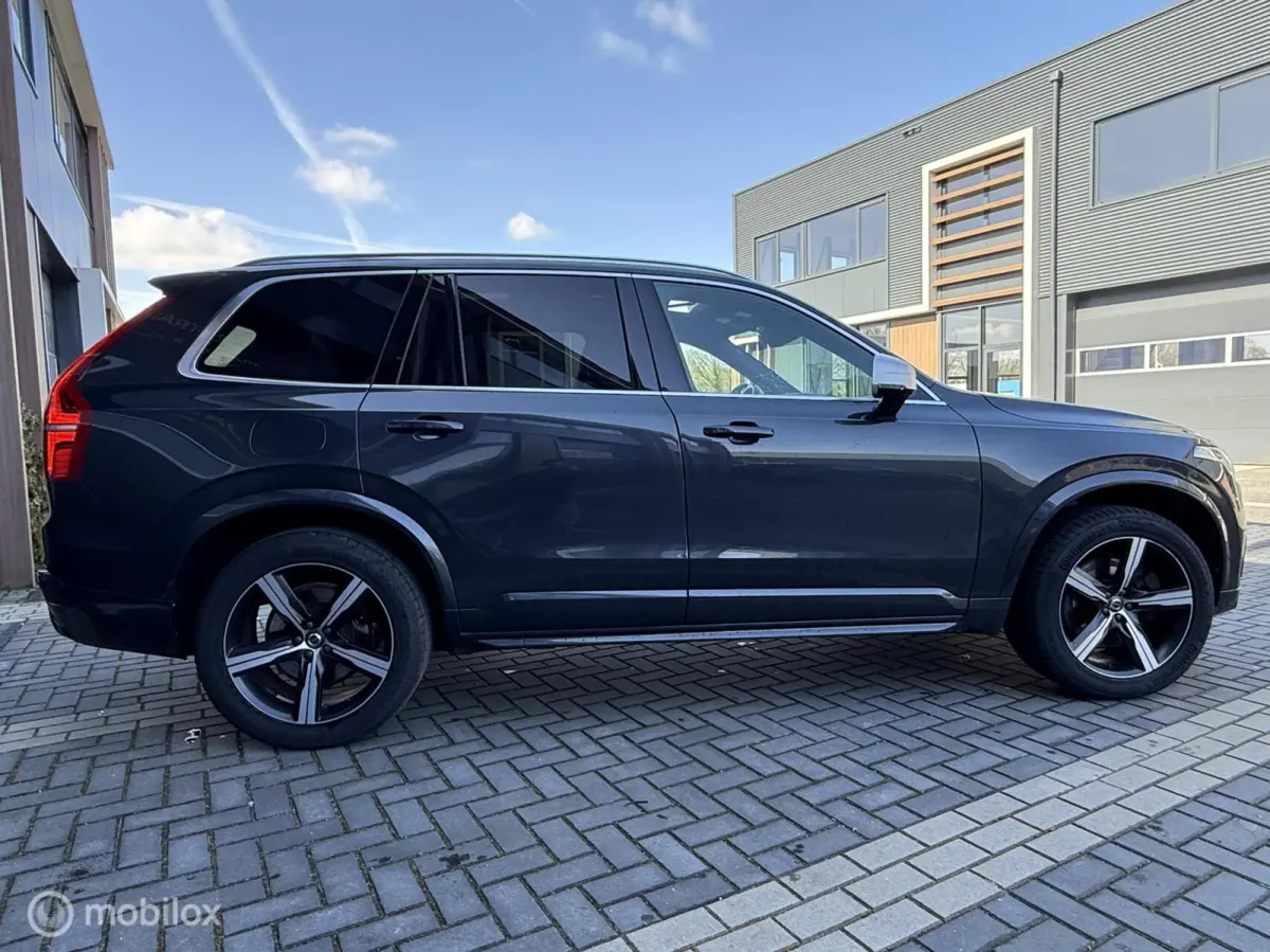 2.0 T8 Twin Engine AWD R-Design PANO 360camera 7zit trekhaak