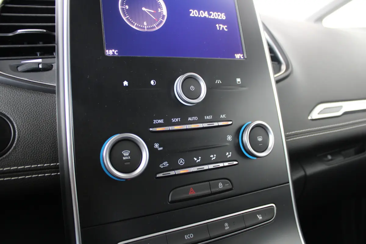 1.2 TCe Intens | Trekhaak | Camera in binnenspiegel | Stoelverwarming | Stoelmassage | Cruise control |