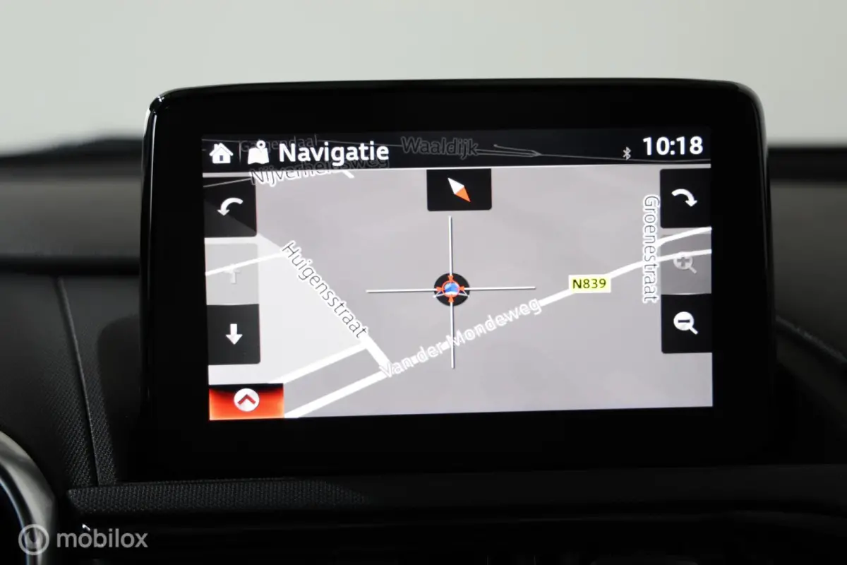 1.5 SkyActiv-G 131 Sakura - Camera - Cruise - Navi