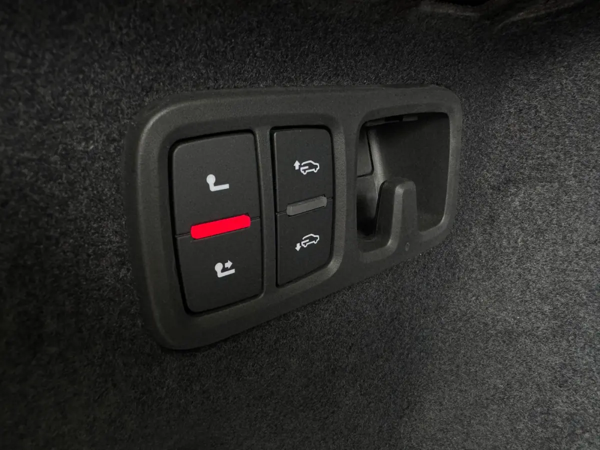 60 TFSI e quattro Pro Line S Competition | RS-Seats | Panorama | Luchtvering | Softclose | BTW