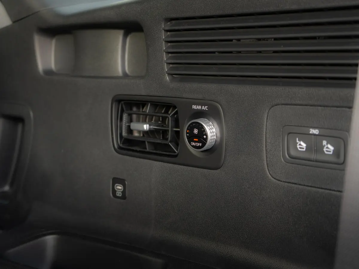 1.6 T-GDi Plug-in Hybrid 4WD ExecutiveLine 7p | Actieprijs* | VOORRAADVOORDEEL | Bose audio | Schuifkanteldak | Stoel en stuurverwarming | Navi. | Clima. | Adapt. Cruise. | Dodehoekassitenti