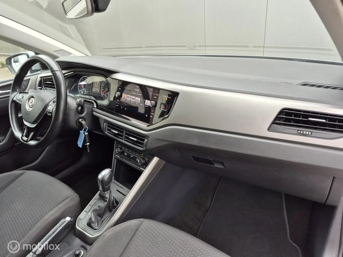 1.0 TSI Automaat / Clima / Cruis / App Connect