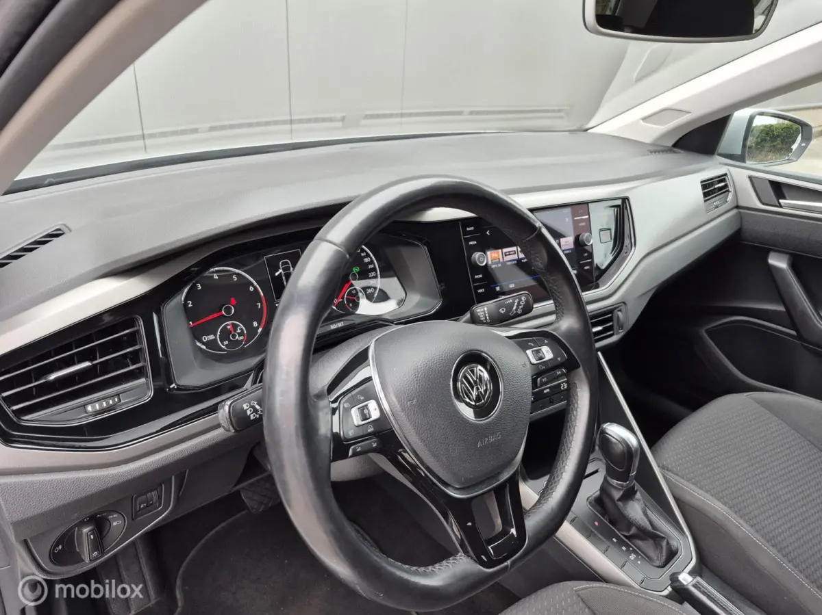 1.0 TSI Automaat / Clima / Cruis / App Connect