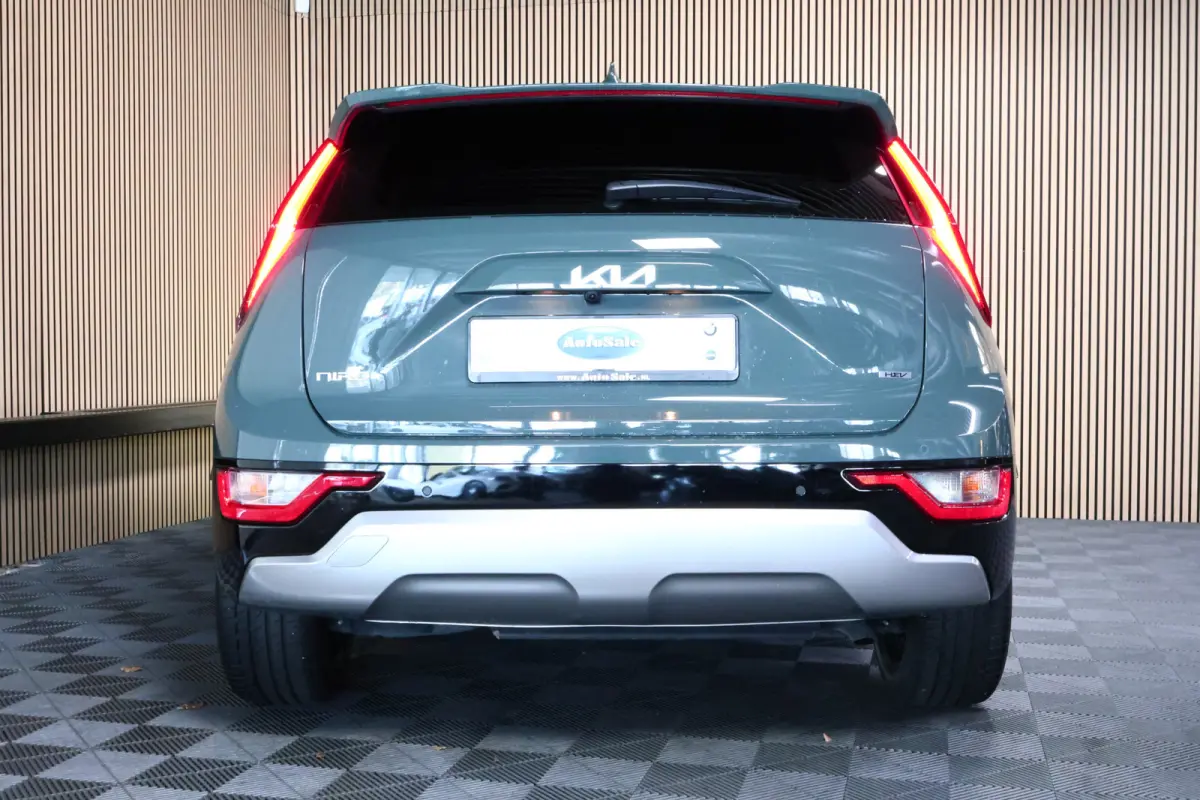 1.6 GDi Hybrid DynamicLine AVM NAVI LANE CAMERA PDC CLIMA DAB "23