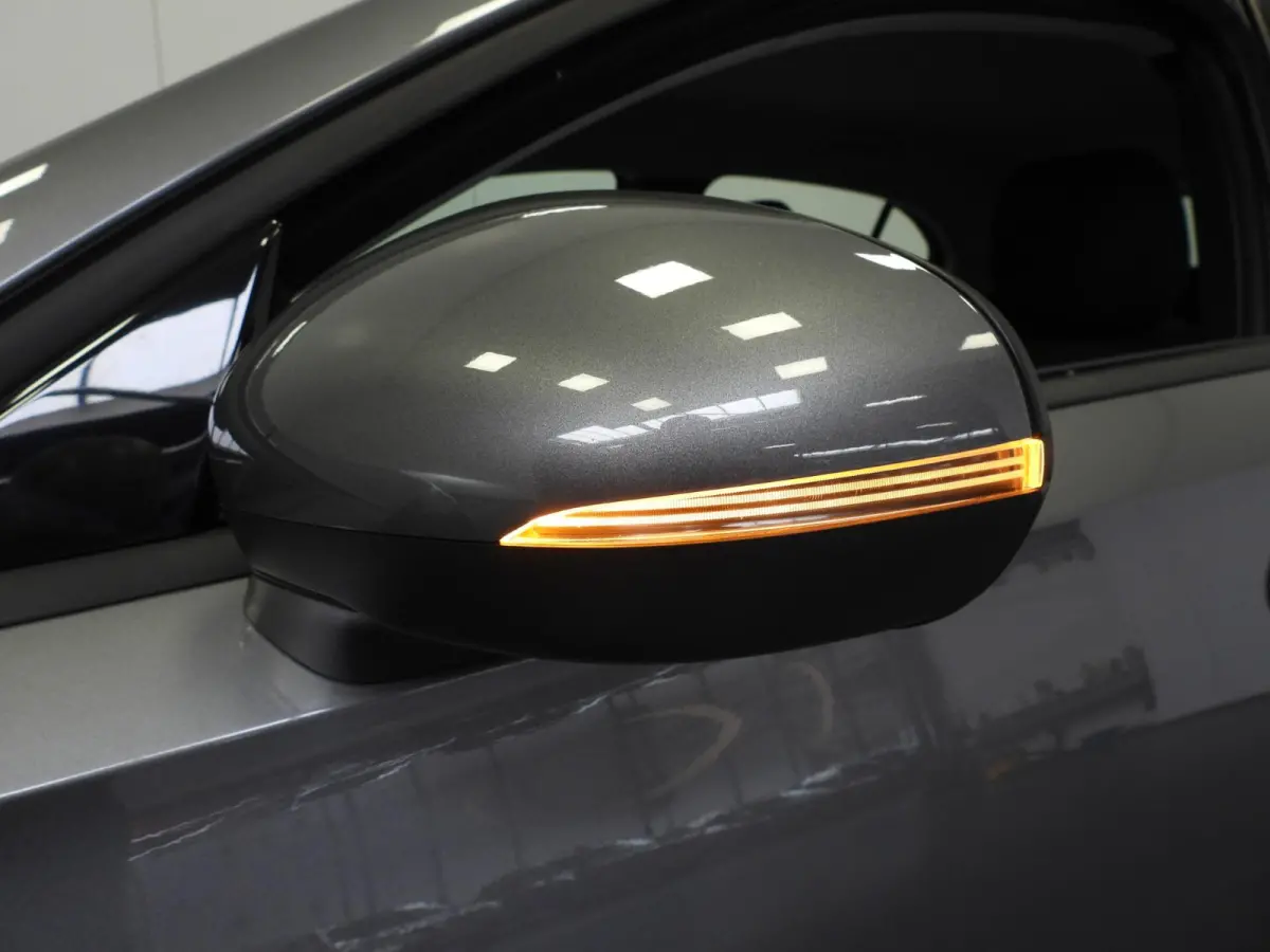 A160 Business Solution NAVI/CAMERA/LED/16"LMV!