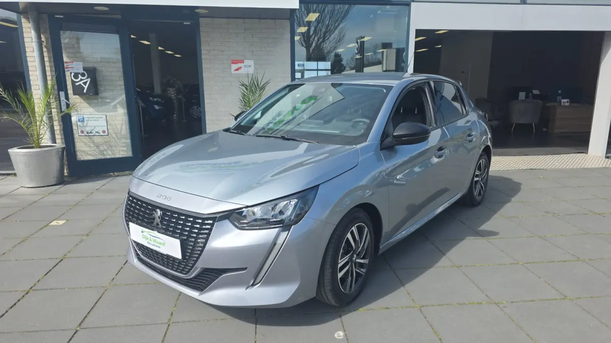 1.2 PT Allure Automaat – 18.000 km – Carplay – Camera - adaptive cruise control –