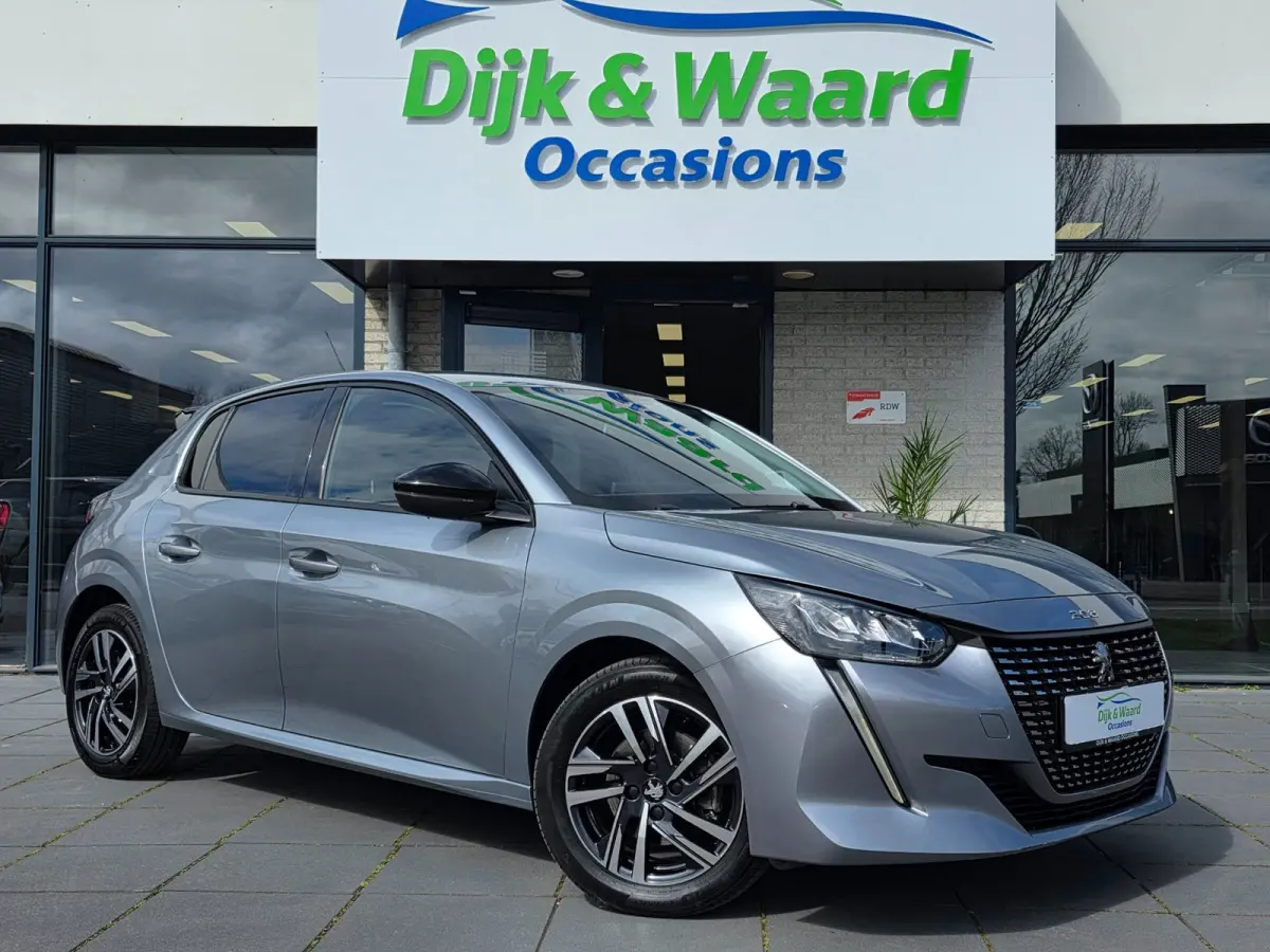 1.2 PT Allure Automaat – 18.000 km – Carplay – Camera - adaptive cruise control –