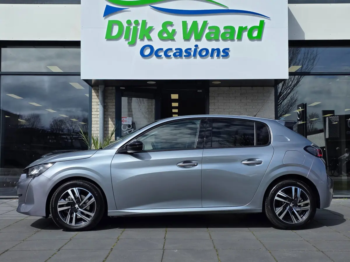 1.2 PT Allure Automaat – 18.000 km – Carplay – Camera - adaptive cruise control –