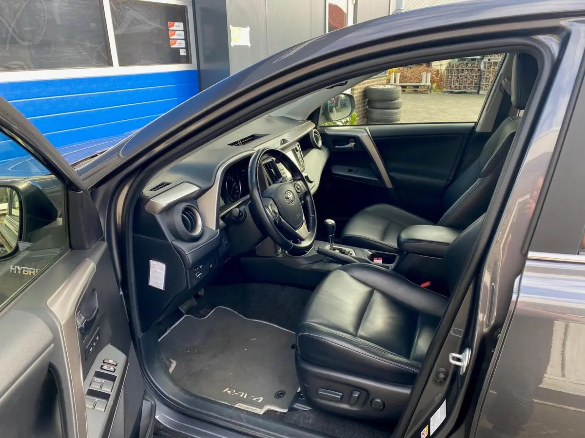 2.5 Hybrid Executive leder 360 cam crui