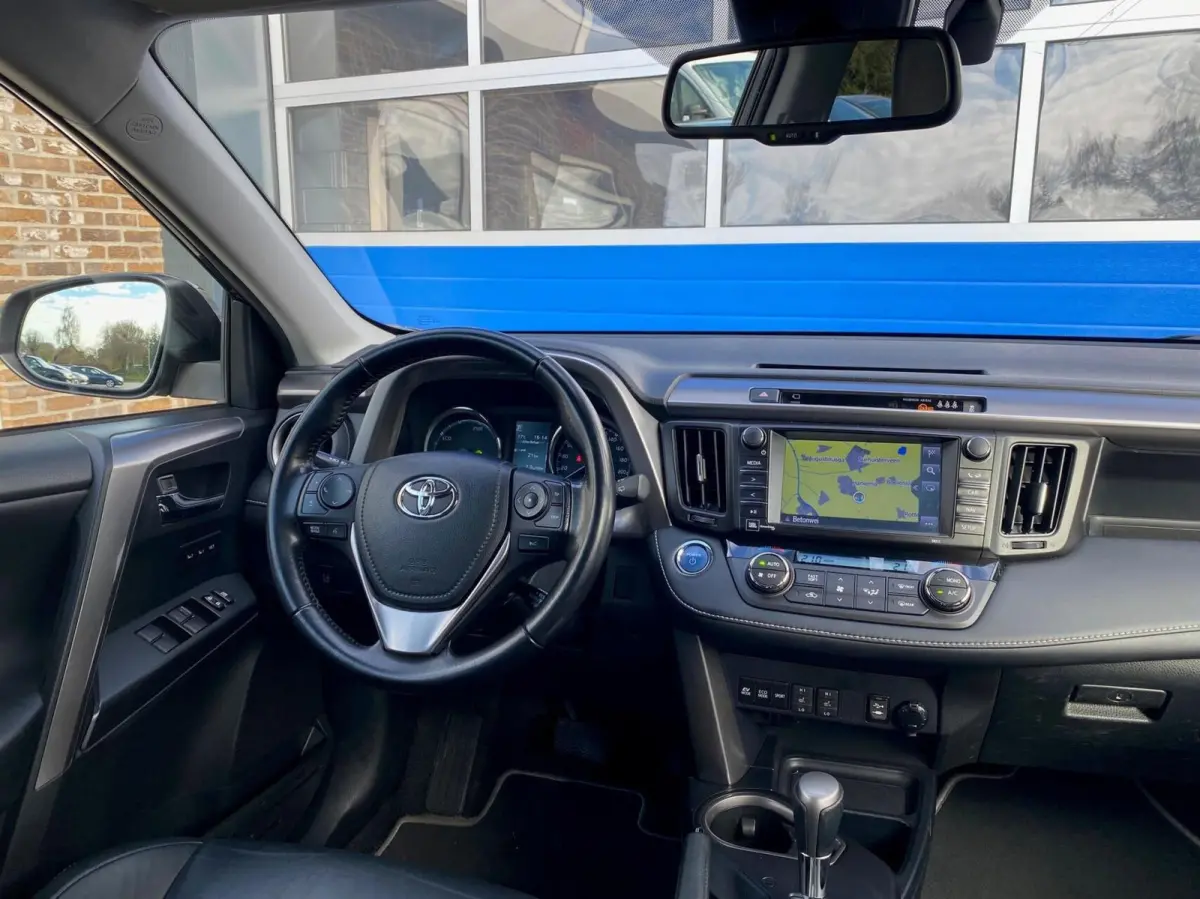 2.5 Hybrid Executive leder 360 cam crui