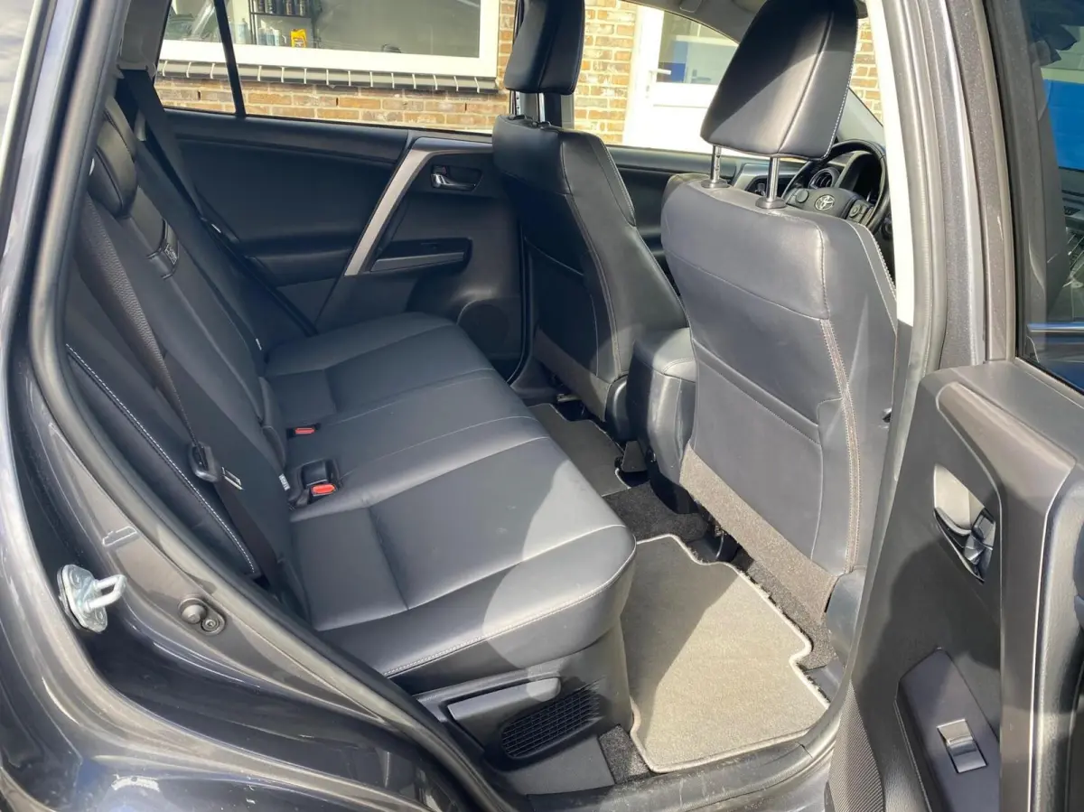 2.5 Hybrid Executive leder 360 cam crui