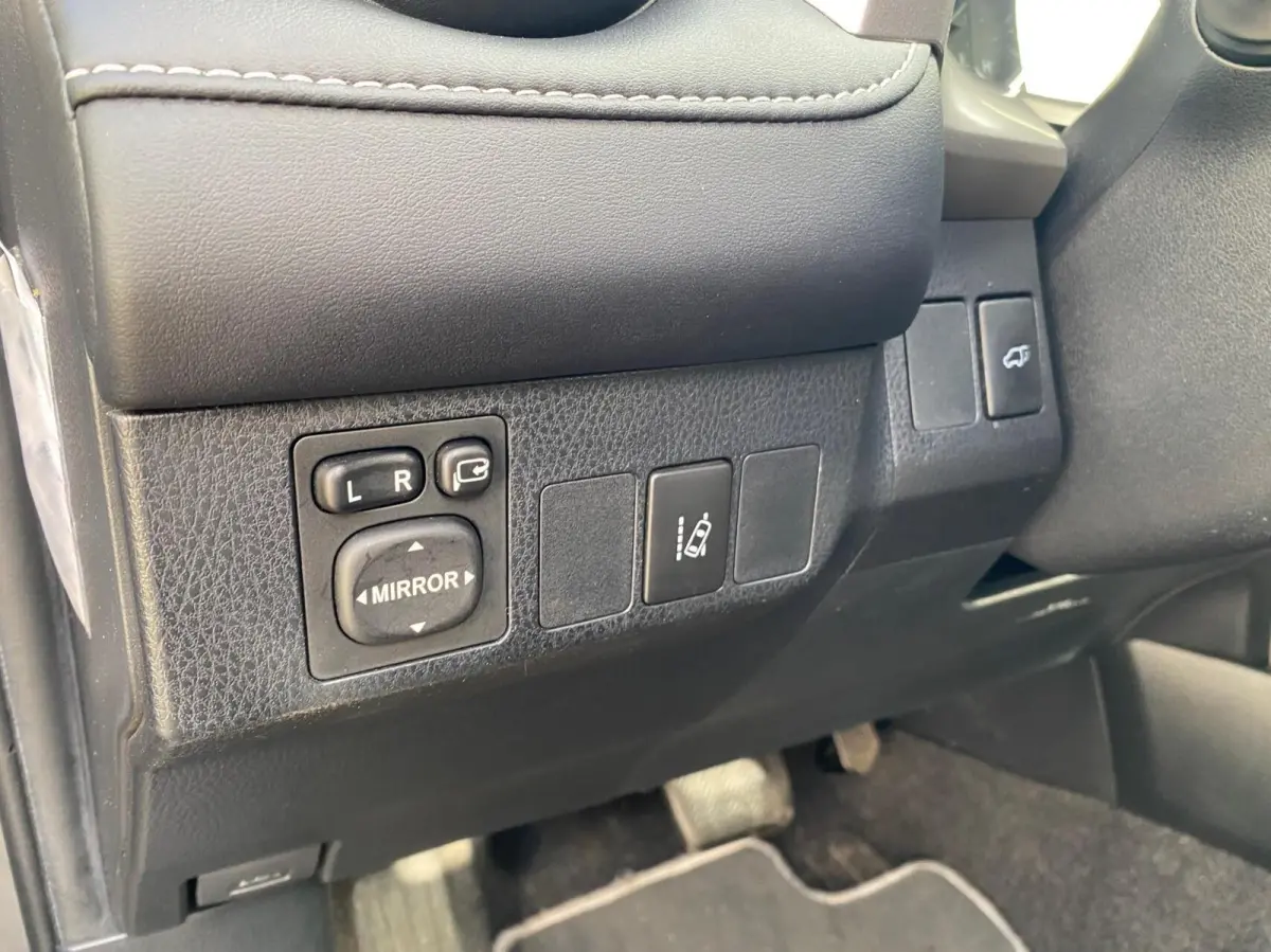 2.5 Hybrid Executive leder 360 cam crui