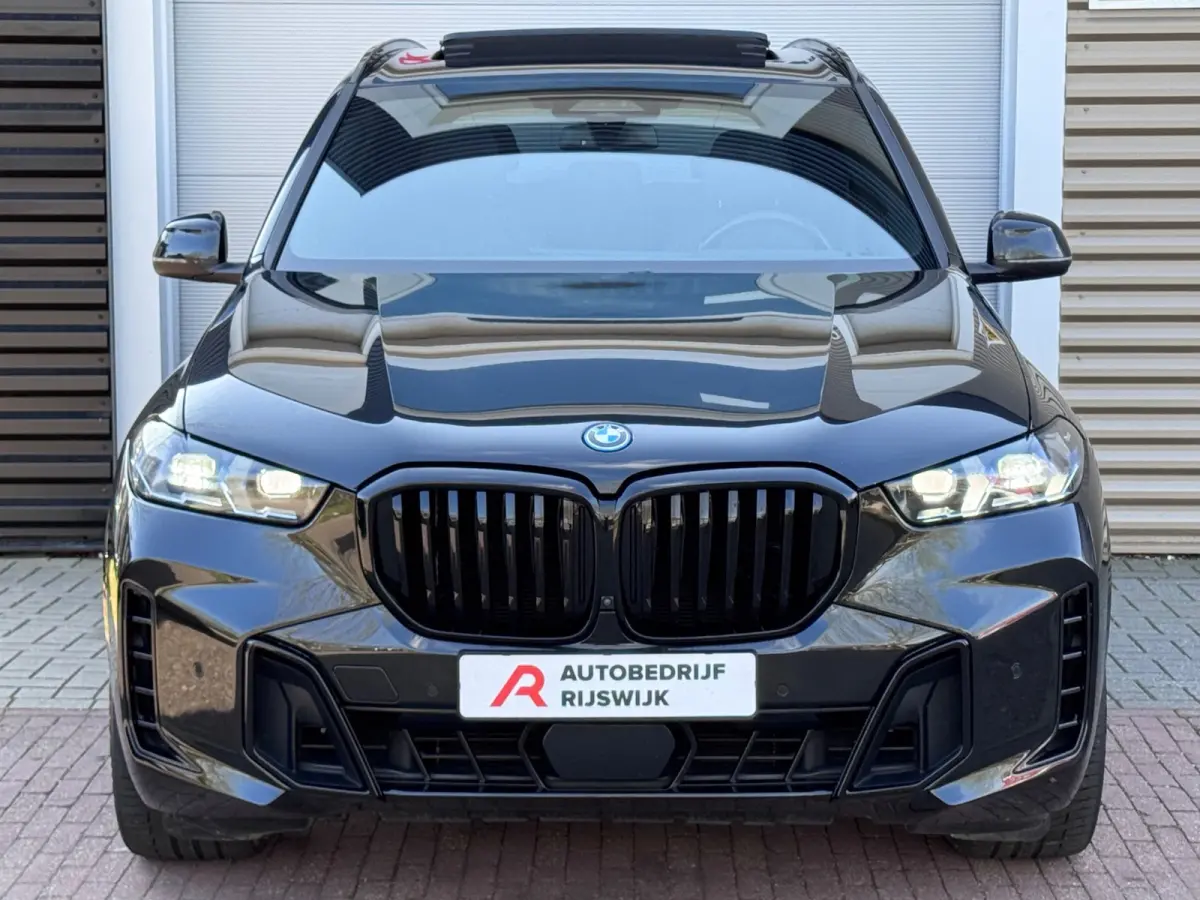 XDrive50e Skylounge/H&K/360/Memory/Laser