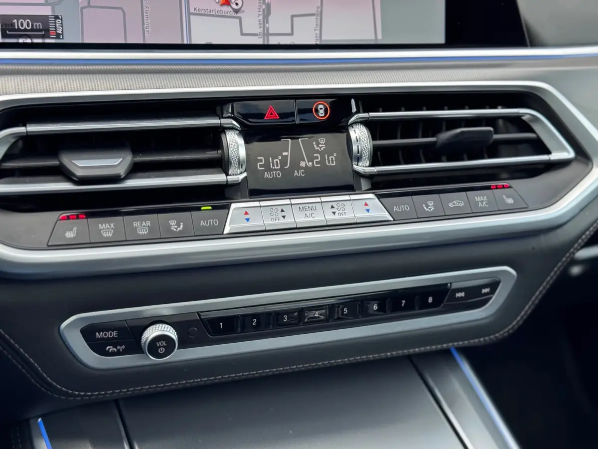 XDrive45e High Executive Pano/Laser/H&K/HuD