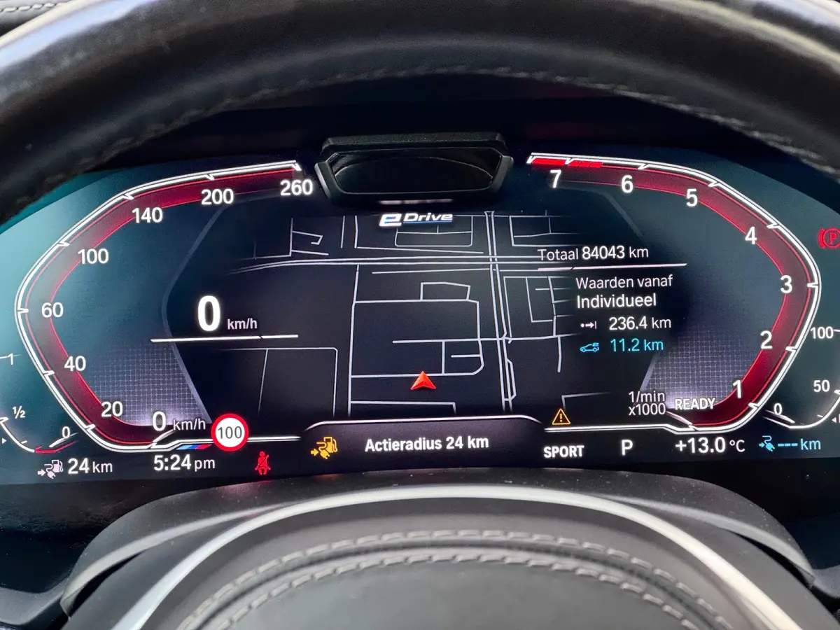 XDrive45e High Executive Pano/Laser/H&K/HuD