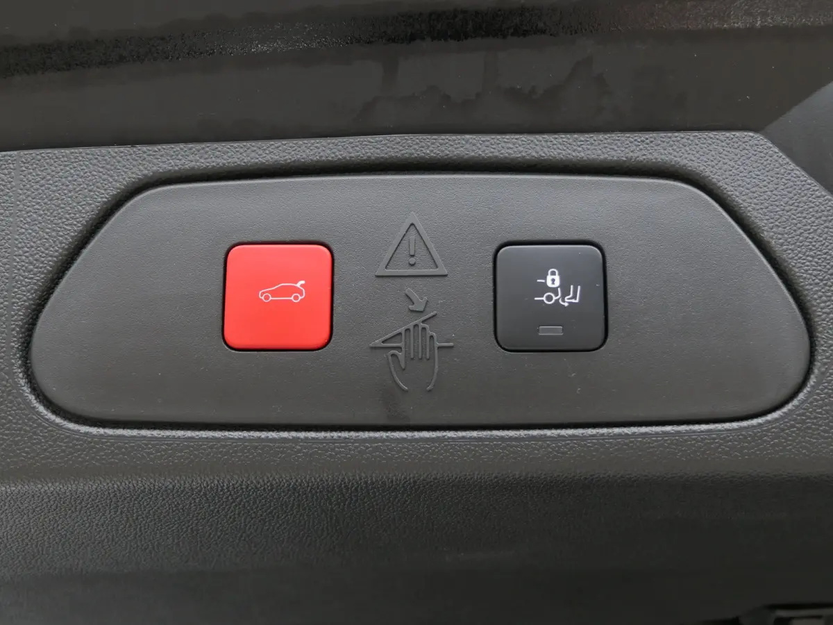 1.2 Turbo 130pk Ultimate Automaat | LED Matrix | Keyless