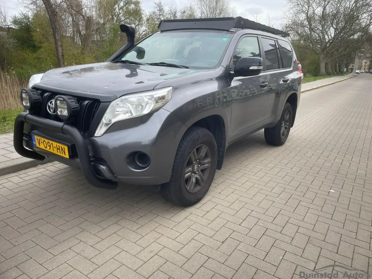 2.8 D-4D-F LX Landcruiser Grijs kenteken