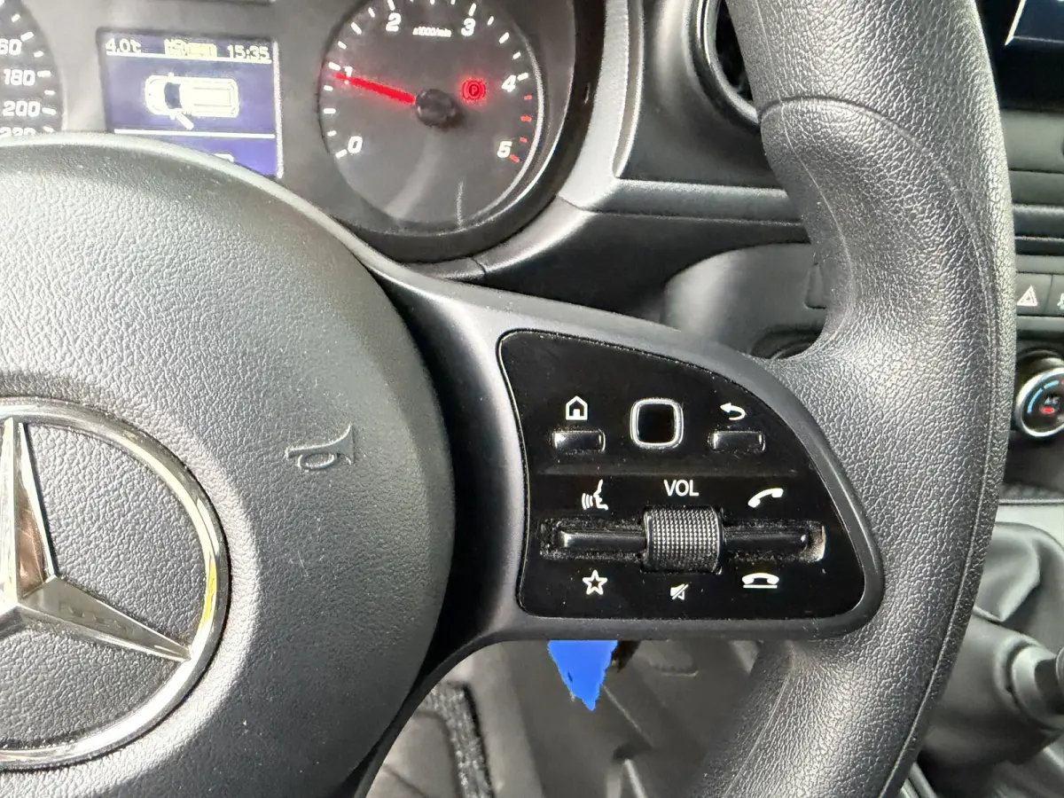 108 CDI L1 Pro Achteruitrijcamera/CarPlay/cruise control