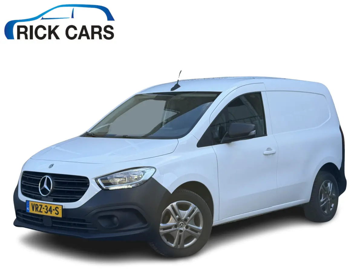 108 CDI L1 Pro Achteruitrijcamera/CarPlay/cruise control