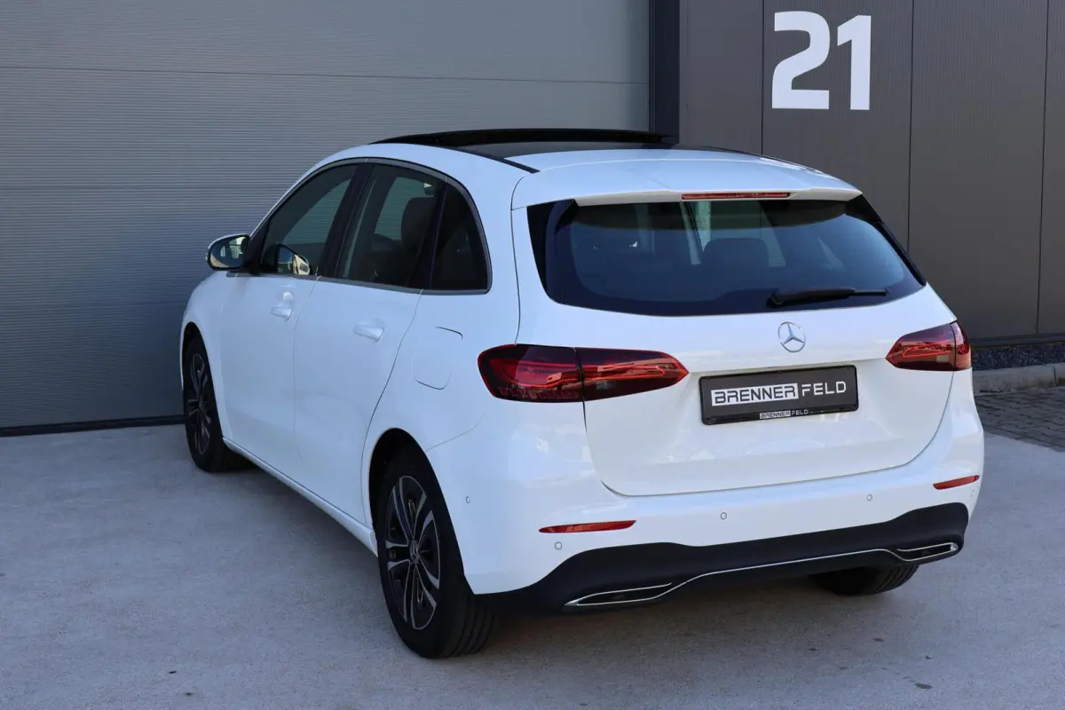 200 Luxury Line / Panoramadak / Stuurwielverwarming / Stoelverwarming
