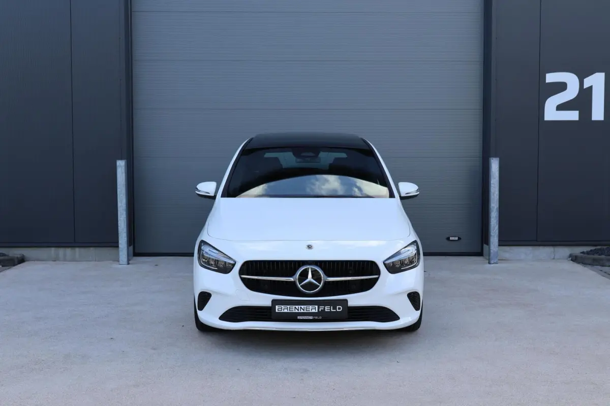 200 Luxury Line / Panoramadak / Stuurwielverwarming / Stoelverwarming