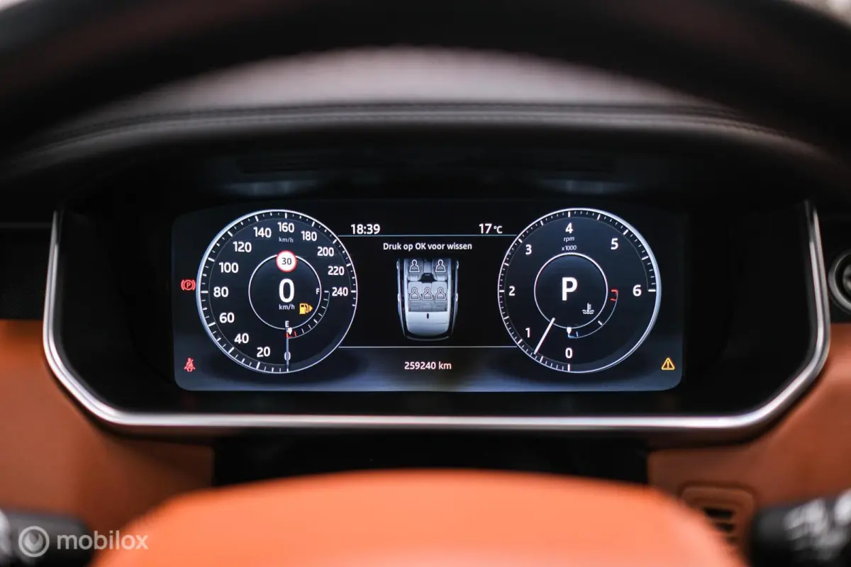 3.0 TDV6 Autobiography