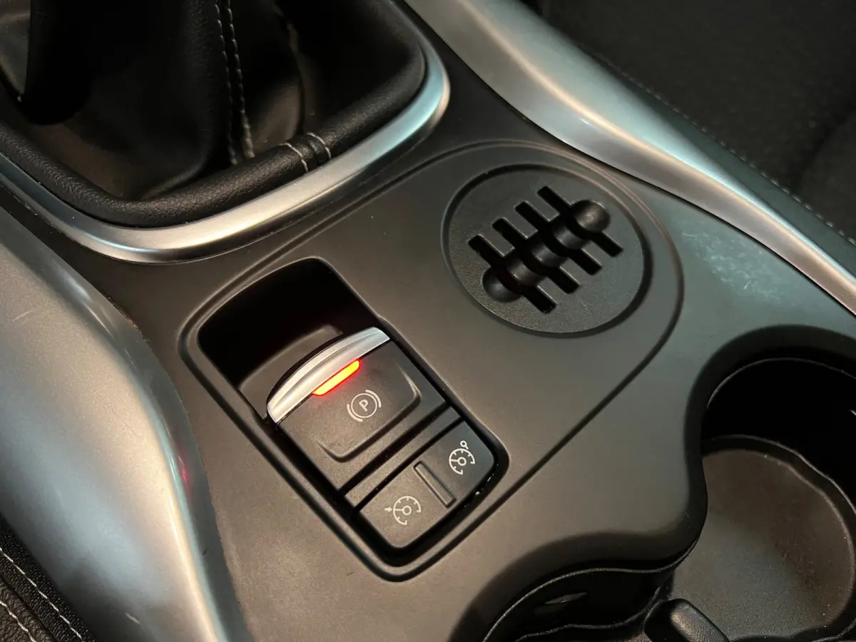 1.2 TCe Intens R-Link NAVIGATIE / HALF-LEDER