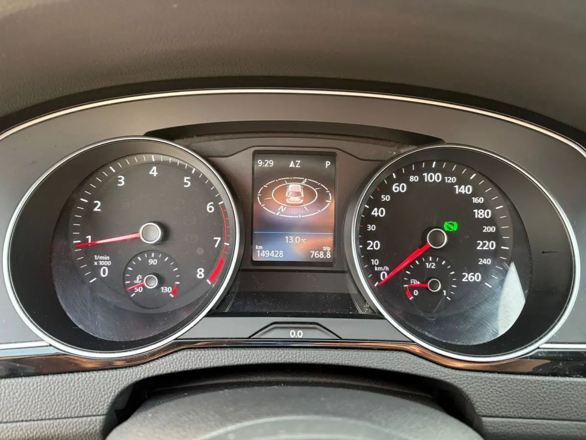 1.5 TSI Highline R-LINE LEER,MASSAGE,CAMERA,AUTOMAAR,NIEUW-APK