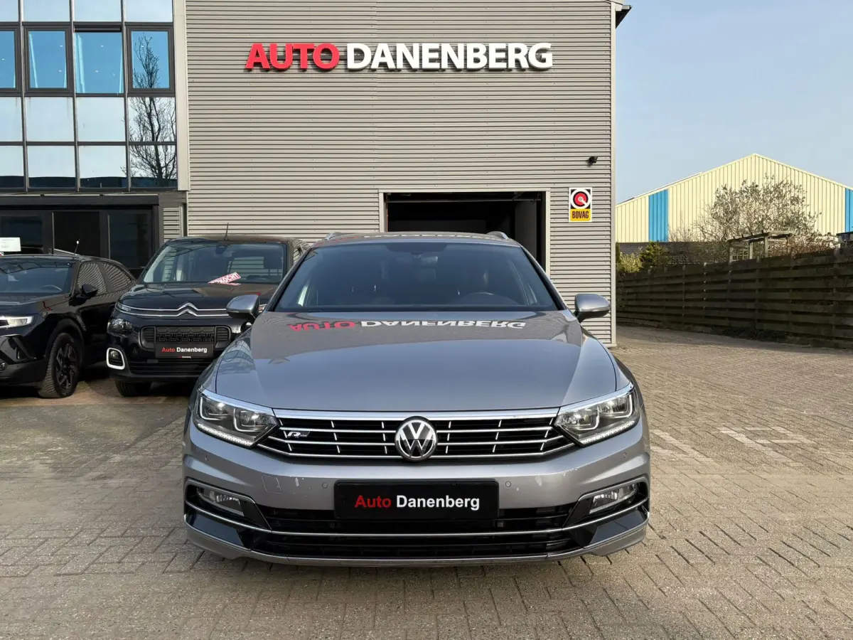 1.5 TSI Highline R-LINE LEER,MASSAGE,CAMERA,AUTOMAAR,NIEUW-APK