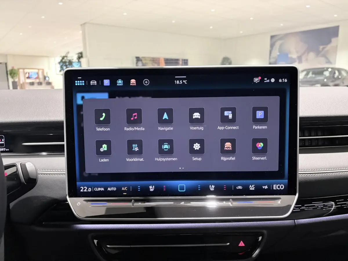 Pro S Limited Edition 86 kWh | Navigatie | Adaptieve cruis control | Apple Carplay | Keyless | Stuur en Stoelverwarming | Head-up display | IQ-Matrix verlichting | Panoramisch dak | Geluidsi