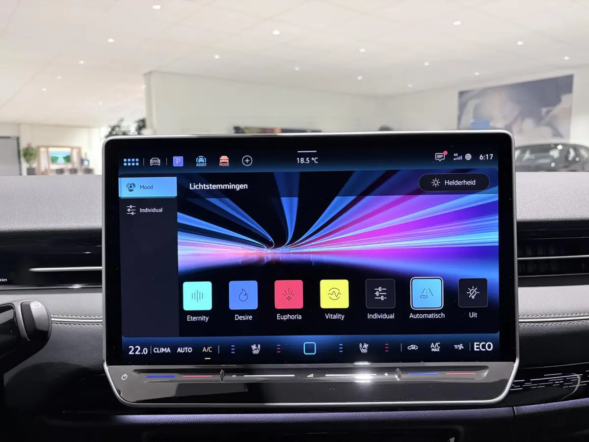 Pro S Limited Edition 86 kWh | Navigatie | Adaptieve cruis control | Apple Carplay | Keyless | Stuur en Stoelverwarming | Head-up display | IQ-Matrix verlichting | Panoramisch dak | Geluidsi