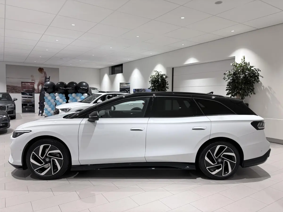 Pro S Limited Edition 86 kWh | Navigatie | Adaptieve cruis control | Apple Carplay | Keyless | Stuur en Stoelverwarming | Head-up display | IQ-Matrix verlichting | Panoramisch dak | Geluidsi