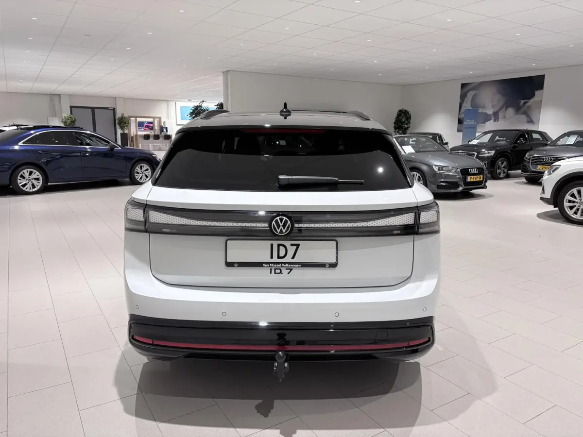 Pro S Limited Edition 86 kWh | Navigatie | Adaptieve cruis control | Apple Carplay | Keyless | Stuur en Stoelverwarming | Head-up display | IQ-Matrix verlichting | Panoramisch dak | Geluidsi