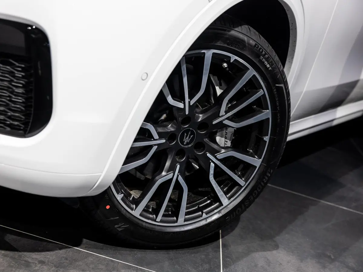 2.0 MHEV GT | 300pk | 360 Surround camera | Q4 aandrijving | stoelverwarming |