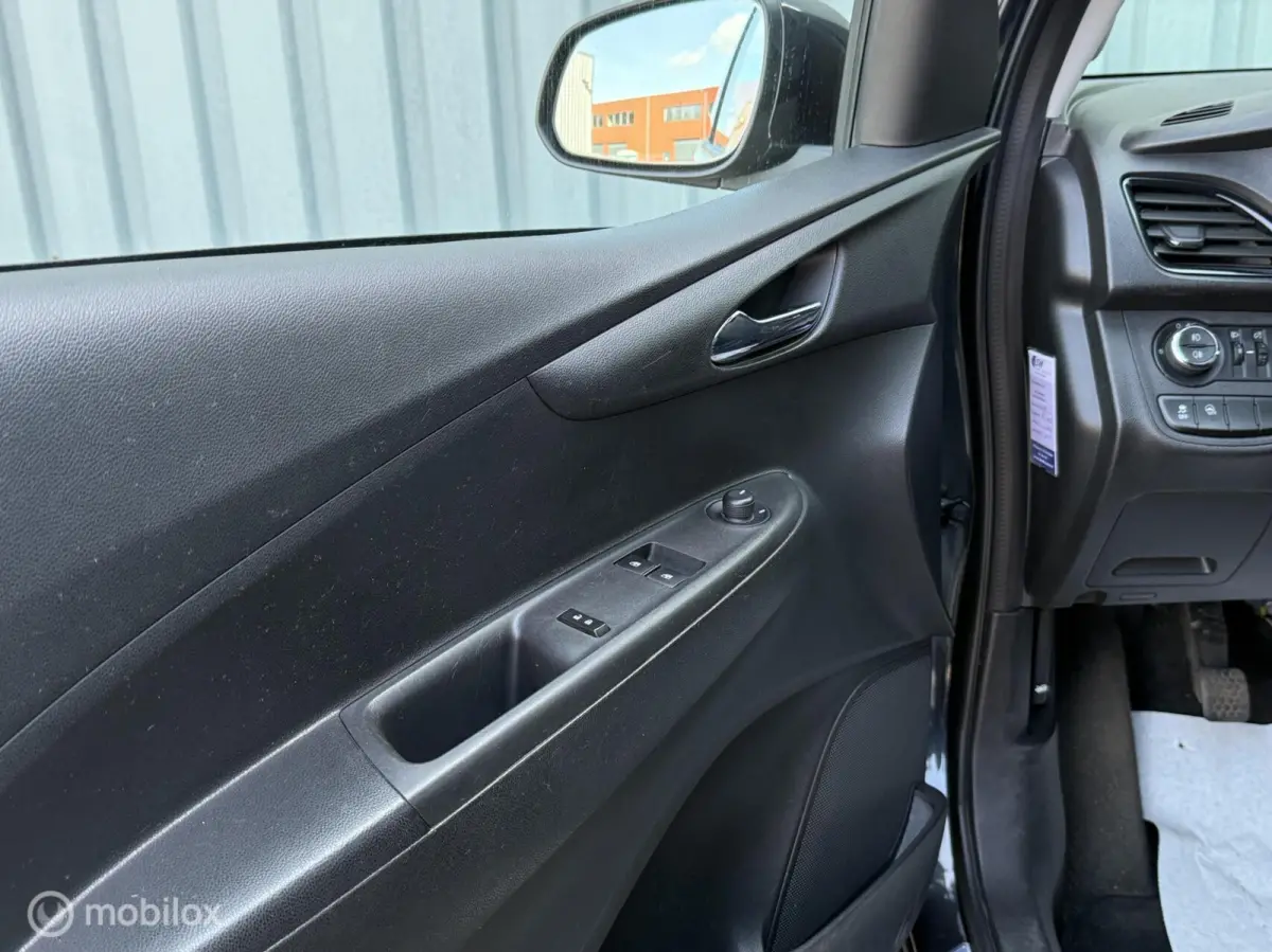 1.0 Online Edition | Carplay | Airco