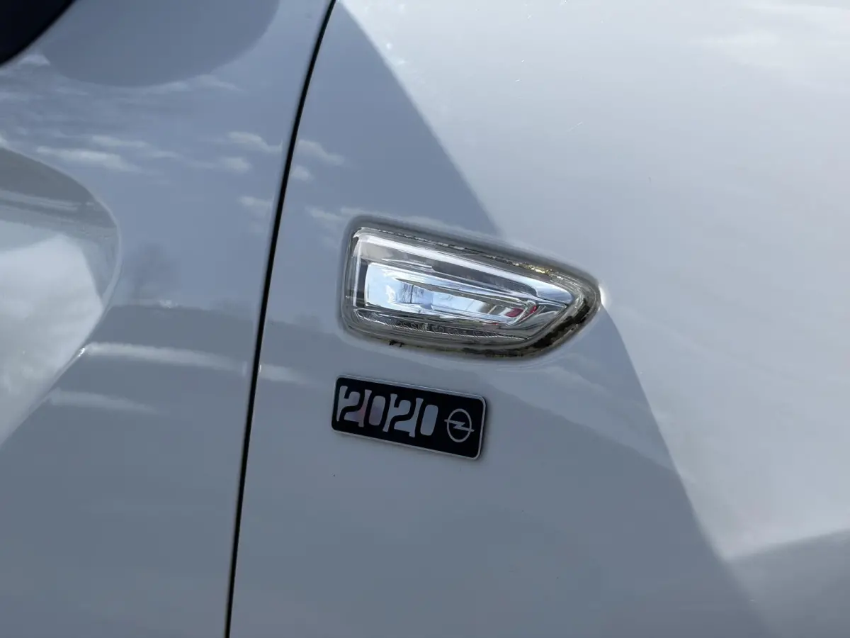 1.2 Turbo Edition 2020 110pk,Dealer Onderhouden,Camera,Apple Carplay/Android Auto,Clima,Cruise,Pdc V+A,Rijstrooksensor,6 Bak,N.A.P,Bj 12-2020,Apk tot 01-2027