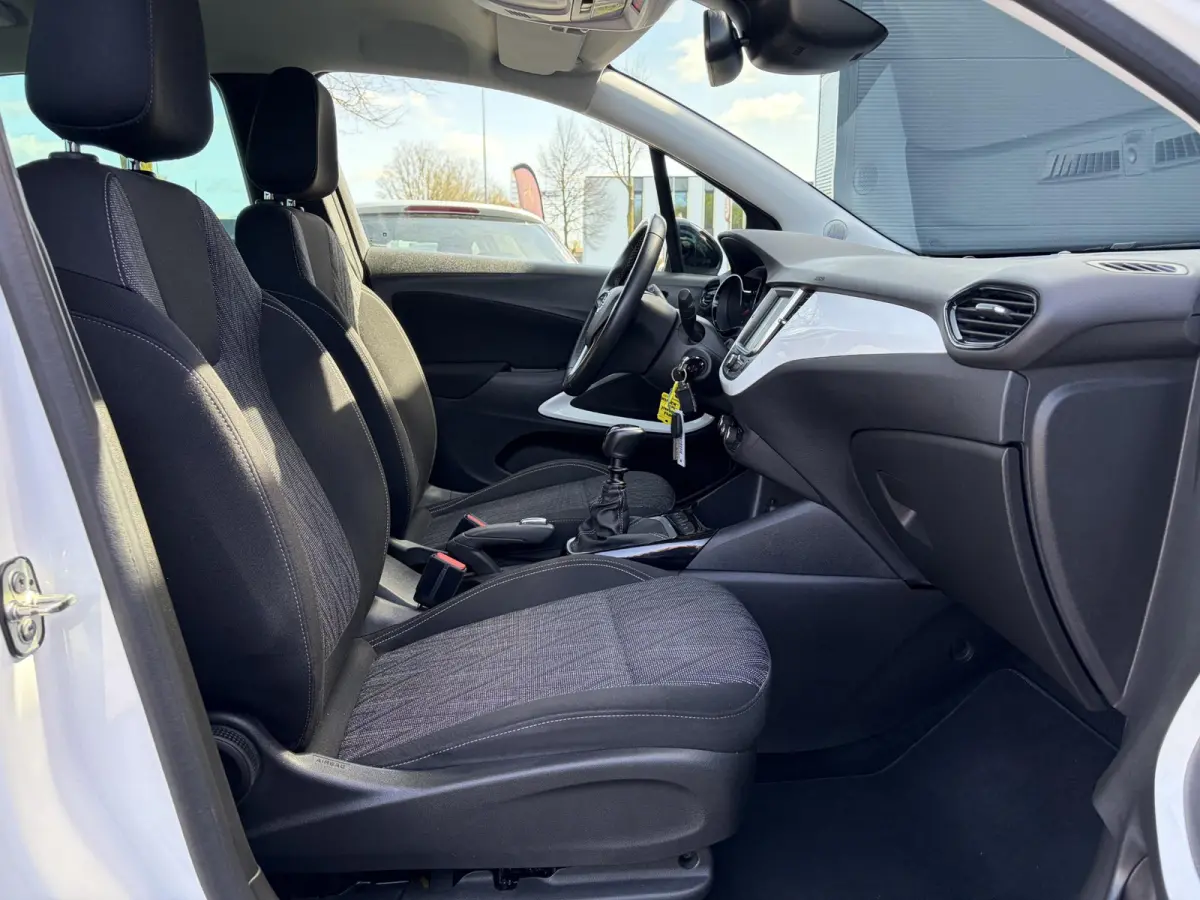 1.2 Turbo Edition 2020 110pk,Dealer Onderhouden,Camera,Apple Carplay/Android Auto,Clima,Cruise,Pdc V+A,Rijstrooksensor,6 Bak,N.A.P,Bj 12-2020,Apk tot 01-2027