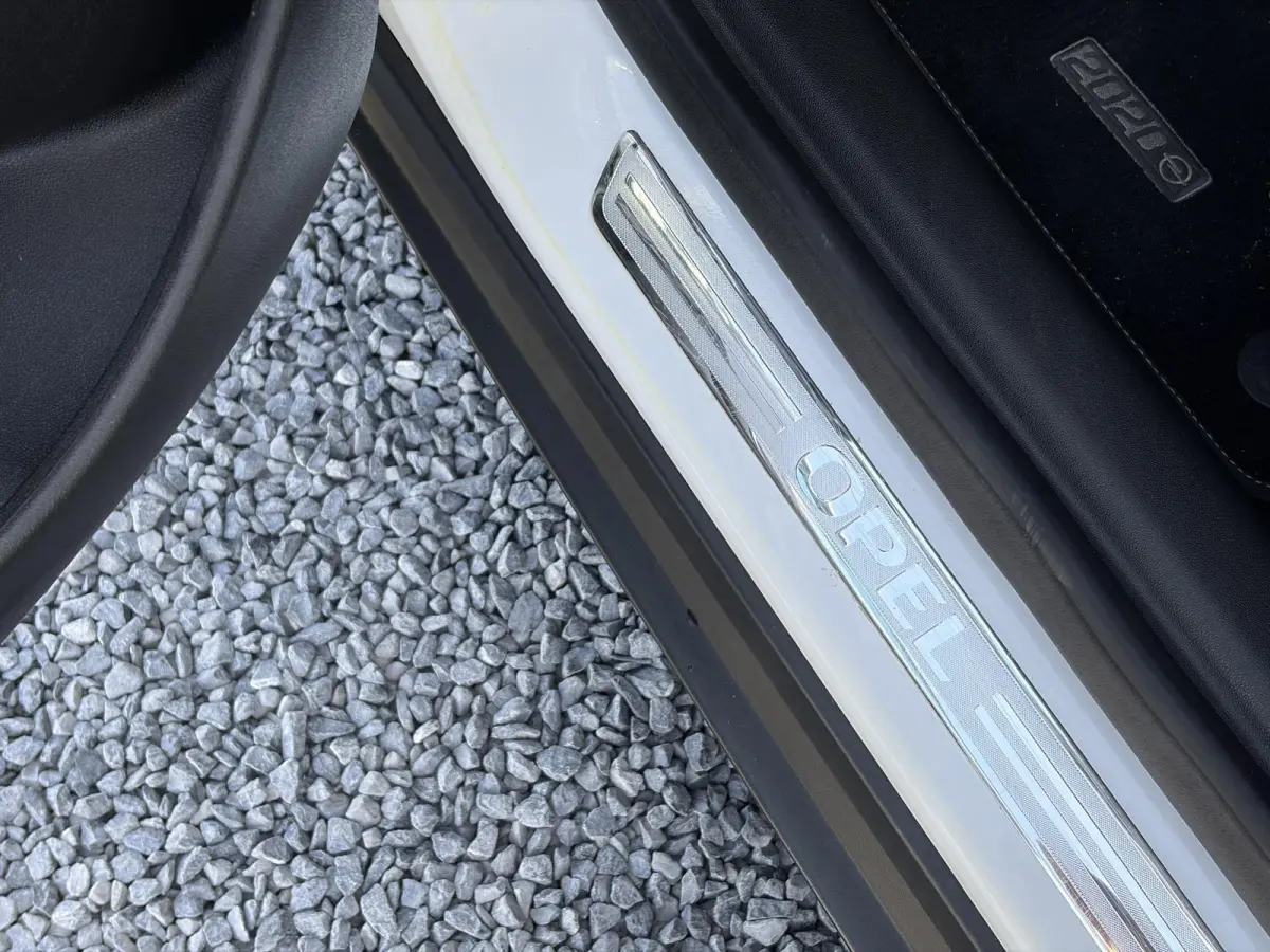 1.2 Turbo Edition 2020 110pk,Dealer Onderhouden,Camera,Apple Carplay/Android Auto,Clima,Cruise,Pdc V+A,Rijstrooksensor,6 Bak,N.A.P,Bj 12-2020,Apk tot 01-2027