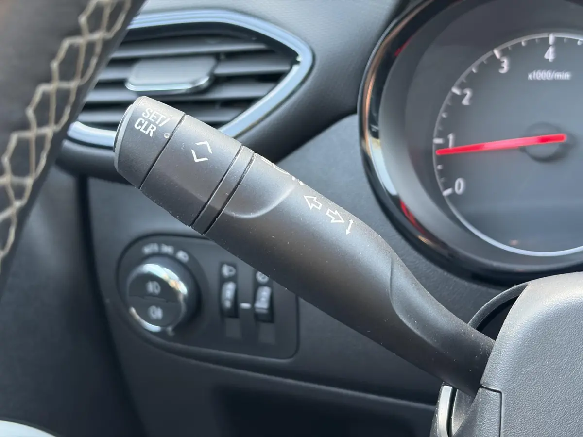 1.2 Turbo Edition 2020 110pk,Dealer Onderhouden,Camera,Apple Carplay/Android Auto,Clima,Cruise,Pdc V+A,Rijstrooksensor,6 Bak,N.A.P,Bj 12-2020,Apk tot 01-2027